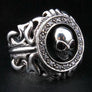 แหวนเงินแท้ ดีไซน์กะโหลกบนโล่กลม