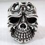 แหวนเงินแท้ หัวกะโหลก ฉลุหน้าผาก