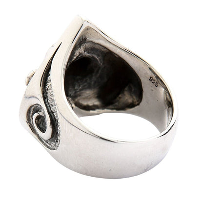 แหวนเงินแท้ 925 กะโหลกกระดูกไขว้ กรอบหัวใจ ด้านในวง