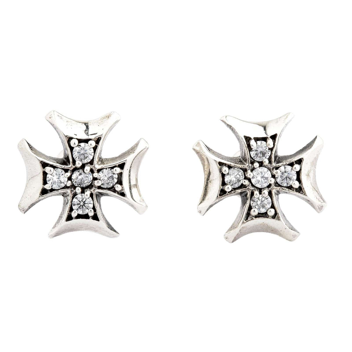 ต่างหูกางเขนไอรอนครอสเงินแท้ 925 CZ ใส — ด้านหน้าต่างหูทั้งคู่ เห็น CZ ห้าเม็ดต่อข้าง