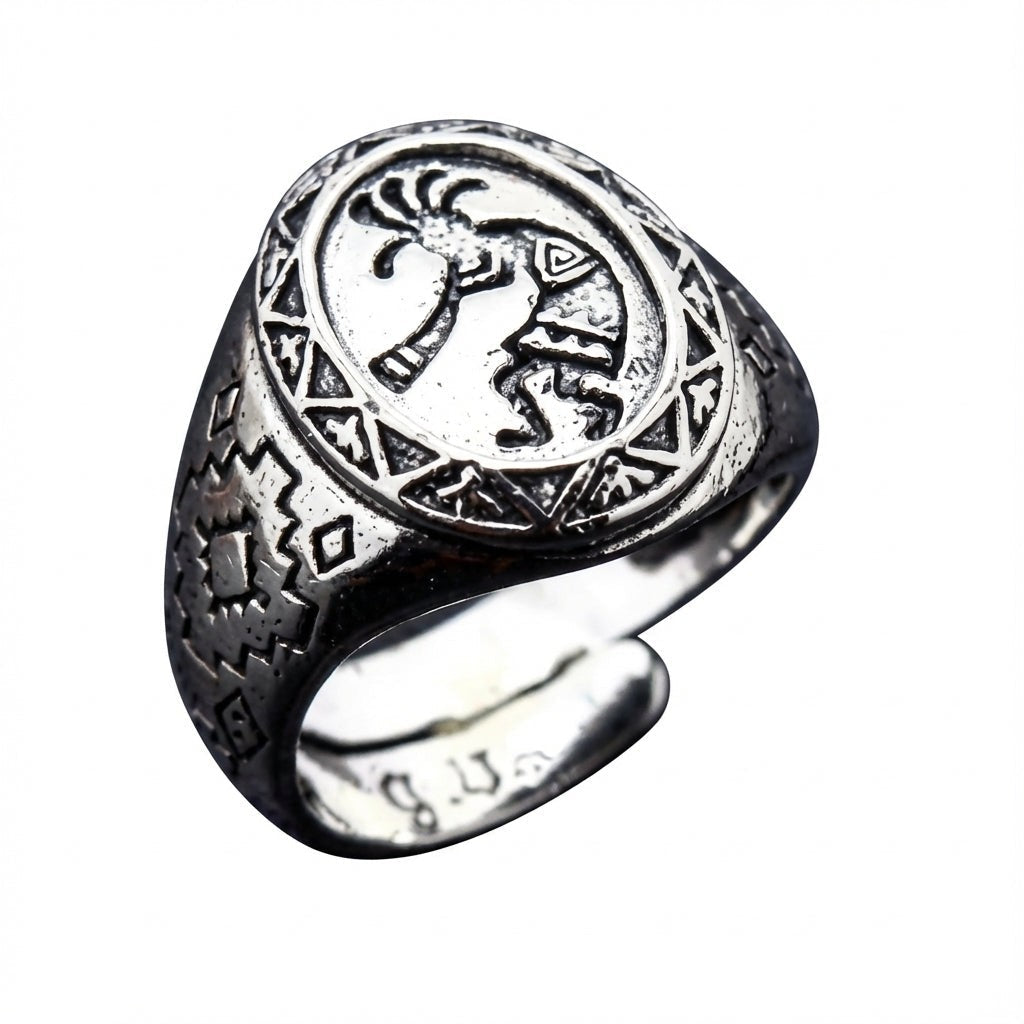 แหวนเงินแท้ 925 Kokopelli ปรับขนาดได้ มุมเฉียงด้านหน้าหนึ่งด้าน