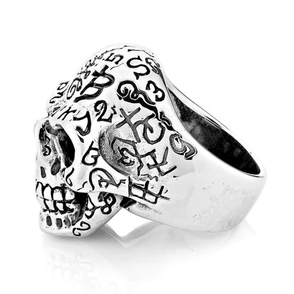 แหวนเงินแท้ 925 กะโหลกลายสัก Tattoo Skull มุมข้างเห็นลายบนขมับและวงแหวน