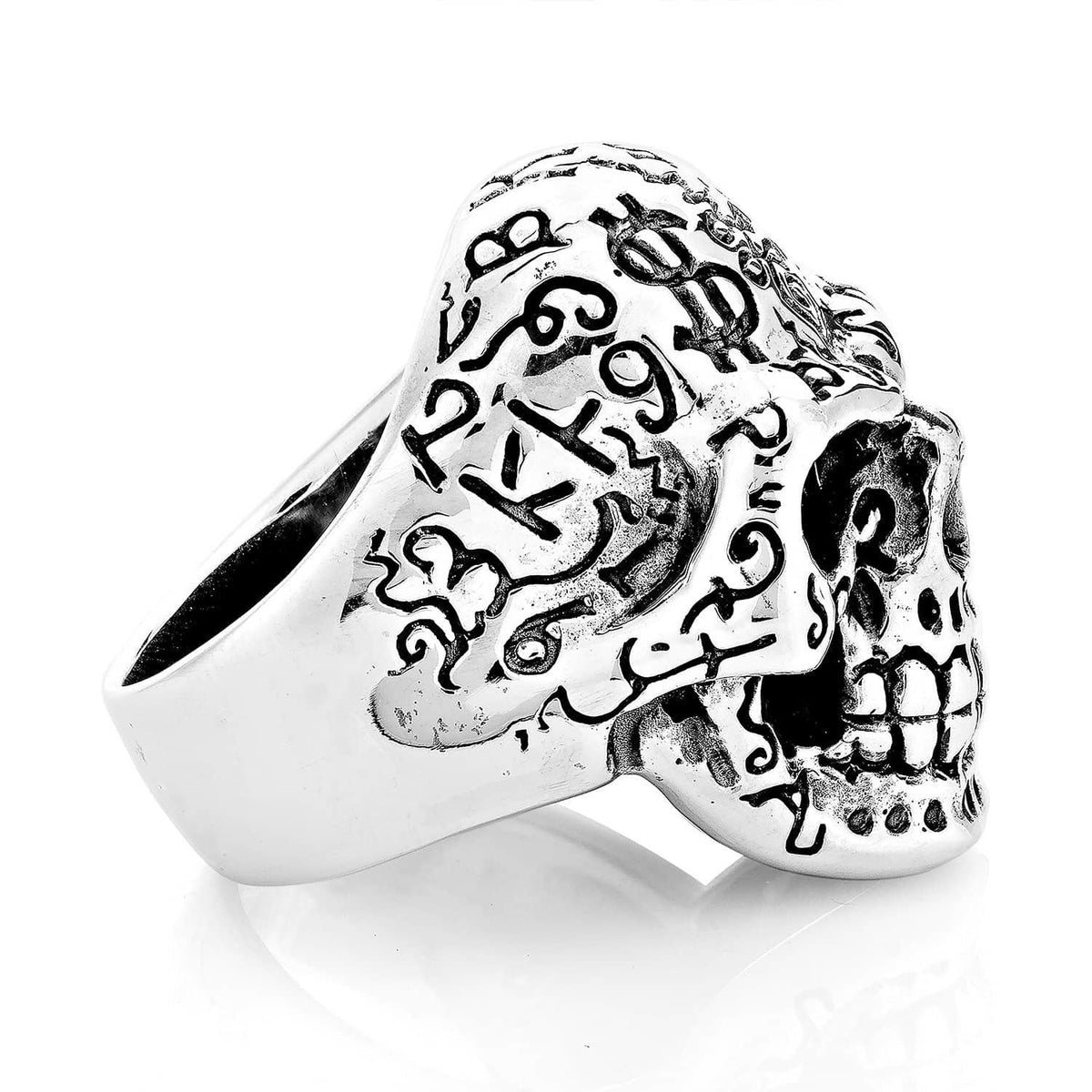 แหวนเงินแท้ 925 กะโหลกลายสัก Tattoo Skull มุมข้างอีกด้านเห็นลายต่อเนื่อง