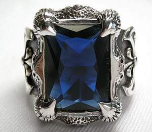 แหวนเงินแท้ พลอยน้ำเงินแซพไฟร์ ดีไซน์กรงเล็บ Big Sapphire Rings