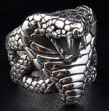 แหวนเงินแท้ดีไซน์หัวงูจงอาง