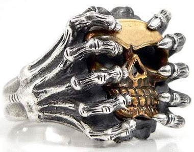 แหวนเงินแท้ดีไซน์มือจับกะโหลก