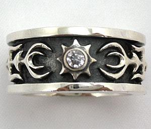 แหวนเงินแท้ดีไซน์พระอาทิตย์เล็ก ฝังพลอยขาว