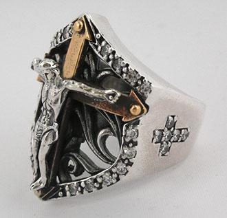 แหวนเงินแท้พระเยซูบนไม้กางเขนทองกรอบเพชร