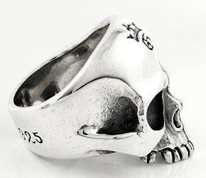 แหวนหัวกะโหลก Half Jaw สไตล์