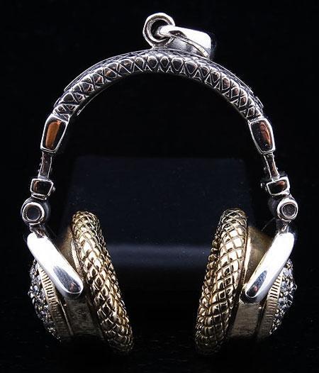 จี้เงินแท้ดีไซน์หูฟังฝังพลอย