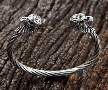 กำไลสร้อยข้อมือเงินแท้ ดีไซน์หัวเหยี่ยว รหัส 3249