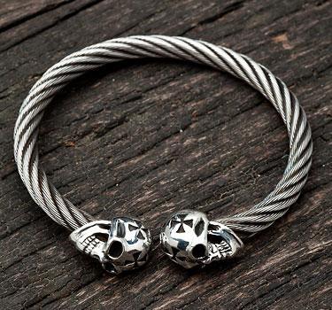 กำไลสร้อยข้อมือเงินแท้ ดีไซน์หัวกะโหลกฉลุกางเขน (ตัวเรือนเป็นสแตนเลส) รหัส 3197