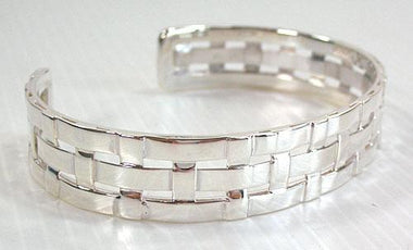 กำไลสร้อยข้อมือเงินแท้ ดีไซน์สาน รหัส 1620