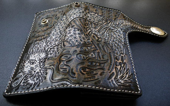 กระเป๋าหนังวัวฉลุลายมังกรไรเดอร์