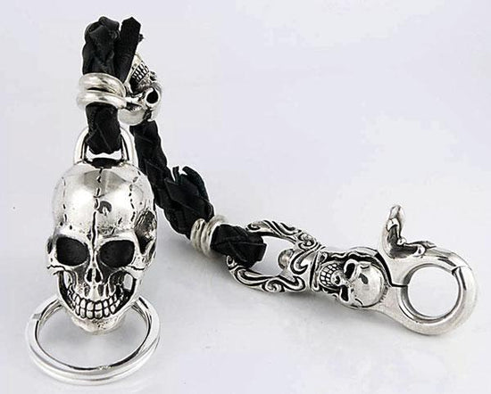 พวงกุญแจเงินแท้และสายหนังแท้ หัวกะโหลกใหญ่ รหัส1287