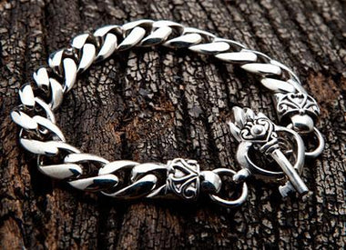 สร้อยข้อมือเงินแท้ ลายเรียบคลาสสิค ปลายสลักลายกุญแจ