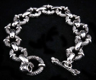 สร้อยข้อมือหัวกะโหลกเงินแท้ห่วงกลม