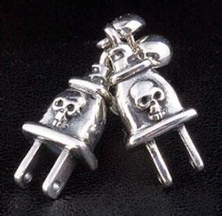 ต่างหูเงินแท้ ดีไซน์ปลั๊กเสียบกะโหลก