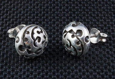 ต่างหูเงินแท้ ดีไซน์ทรงกลมสลัก tattoo